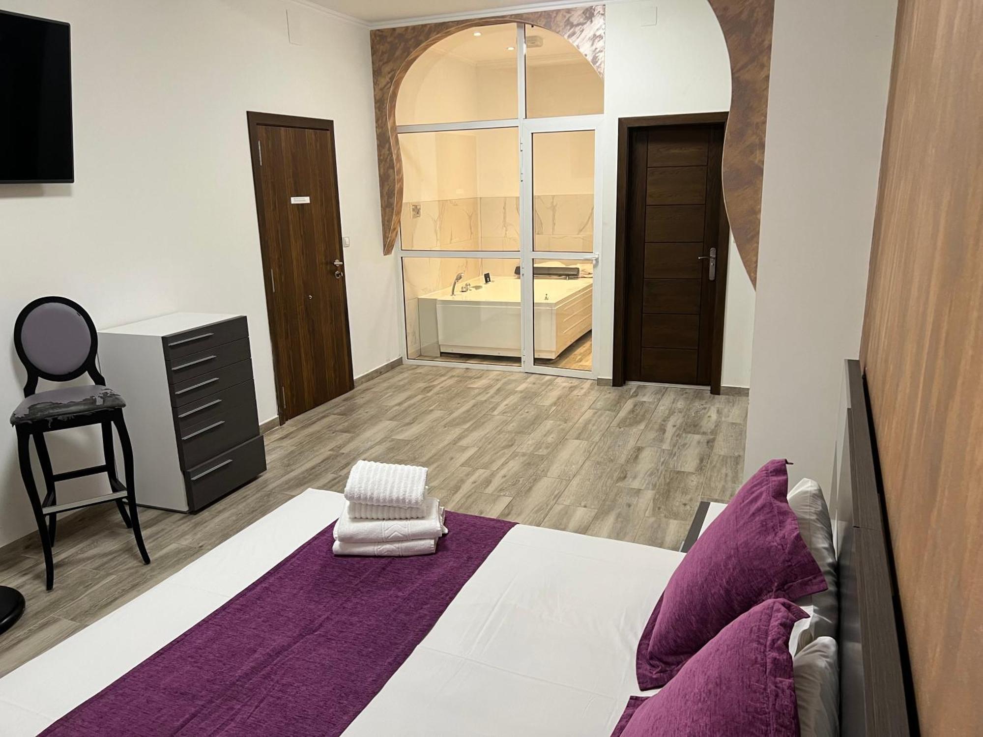 Casa Brava Hotel Alicante Exterior photo